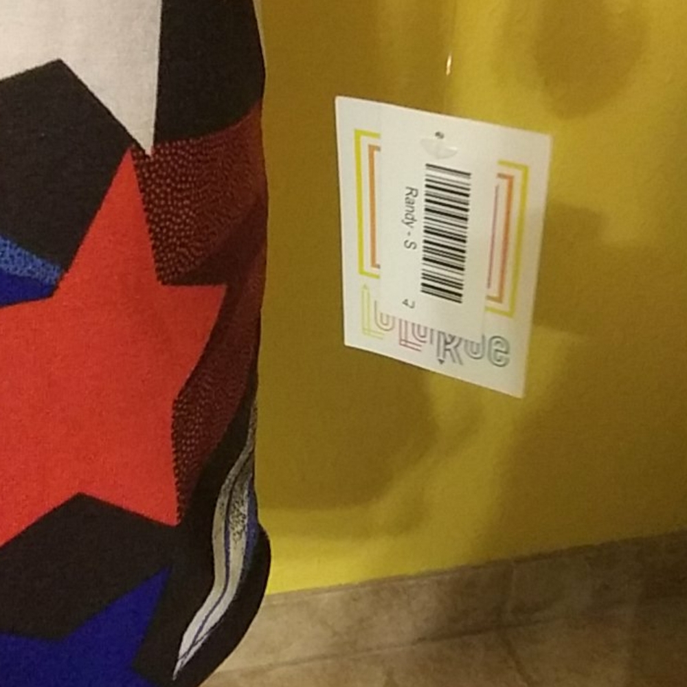 LulaRoe Randy - Picture 2 of 4